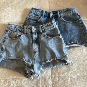Bundle of 2 Raw Hem Jean Shorts